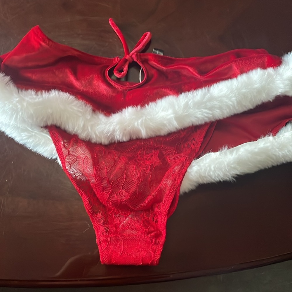 NWT Red Velvet and Lace Cheeky panty